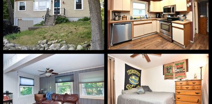 137 Winterberry Road, Narragansett