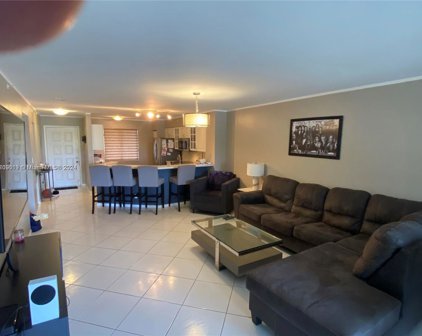 2205 S Cypress Bend Dr Unit #302, Pompano Beach