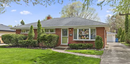 139 Warren Avenue, Bloomingdale