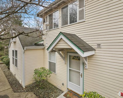 833 SW Sunset Boulevard Unit #A5, Renton