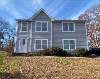 4 Fieldstone Way, Westerly