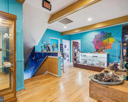 4002 University Dr, Fairfax