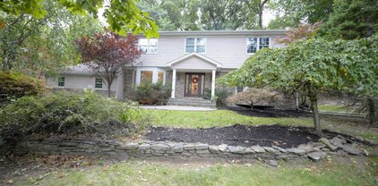 604 High Mountain Road, Franklin Lakes