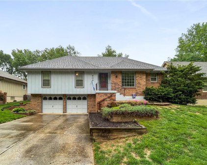 605 Country Lane, Lee's Summit