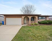 32711 RUGBY, Warren image