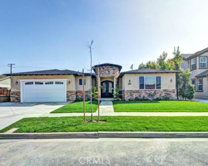 11802 Kensington Road, Rossmoor