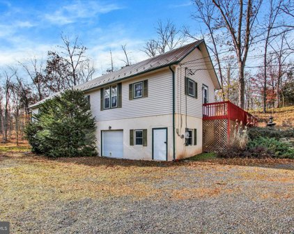 110 Old Mill Rd, Gettysburg