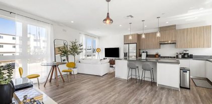 5506 W Olympic Blvd, Los Angeles