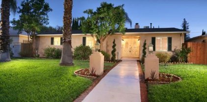 15718 Magnolia Boulevard, Encino