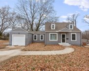 3216 W BARKER Circle, Kansas City image