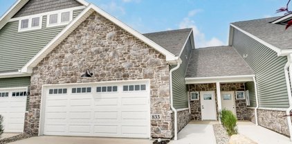 833 Brookwood Circle, Tipp City