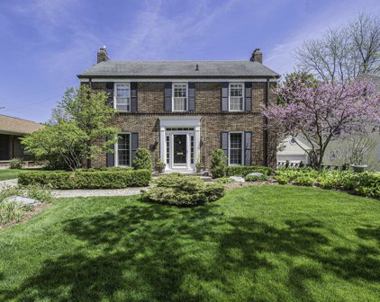 810 Gladstone Drive SE, East Grand Rapids