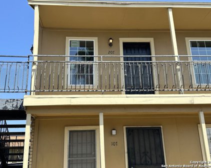 911 Vance Jackson Unit K207, San Antonio