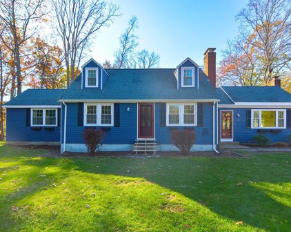 17 Mathurin Rd, Plainville