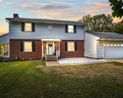 362 N Elm Avenue, Tallmadge