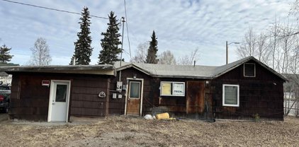 541 Dunbar Avenue, Fairbanks