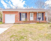 3013 Southport Avenue, Central Chesapeake image