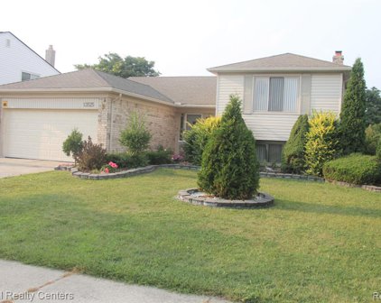 13525 CANTERBURY, Sterling Heights