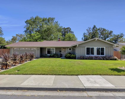 421 Hummingbird Ln, Livermore