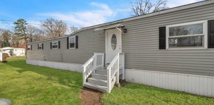 45 Pipit Dr, Chicopee