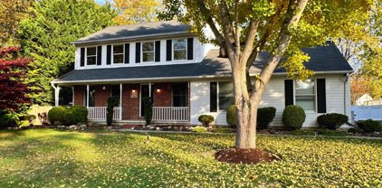 642 Gull Dr, Deale
