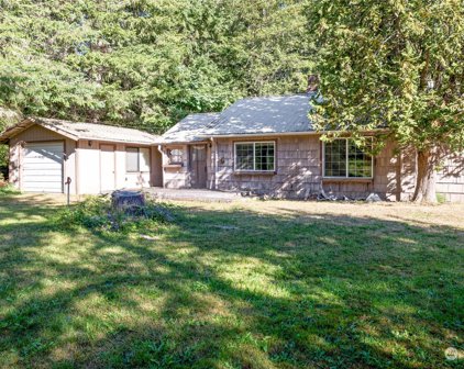 50318 Midway Creek Road E, Eatonville