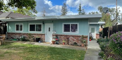 26 Broadway ST, Redwood City