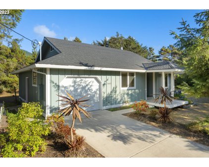 26685 NEDONNA AVE, Rockaway Beach