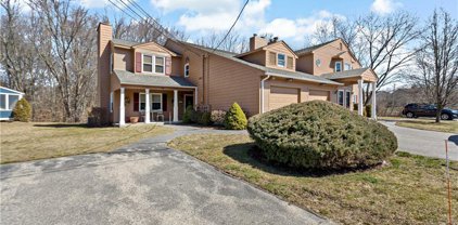 46 Knoll  Place Unit C, North Providence