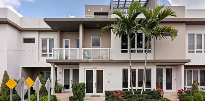 6309 Nw 105th Ct, Doral