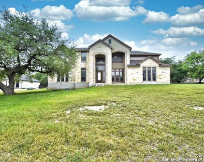 13718 Box T Dr, San Antonio