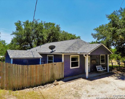 507 Rainbow Drive, Lakehills