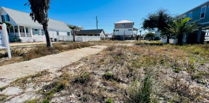 105 29th St, Mexico Beach