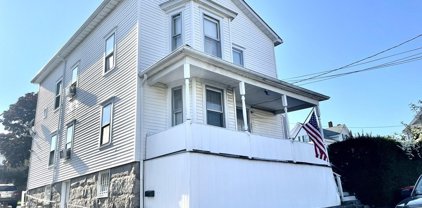 331 Orchard St, New Bedford
