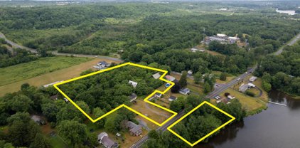 L 30.112 Hudson River Road, Halfmoon