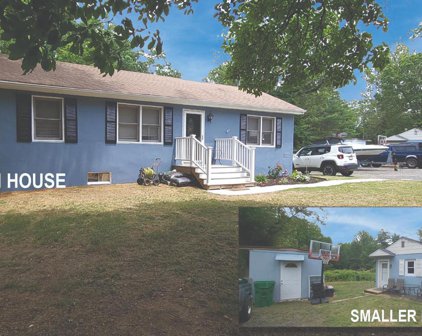 39 School Rd E, Marlboro