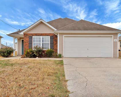 1219 Lasalle Dr, Smyrna