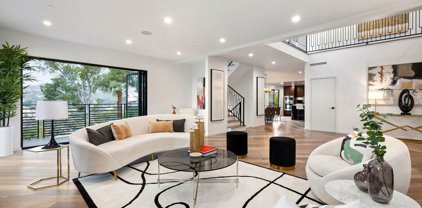2161 Argyle Avenue, Los Angeles