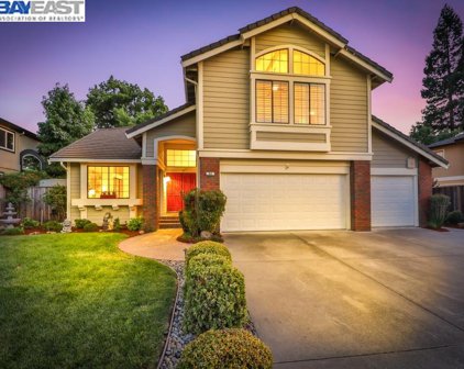 90 Chadbourne Dr, Danville