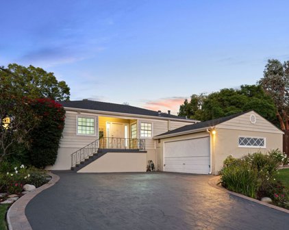 7520  Piper Pl, Westchester