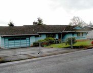 562 E 6TH ST, La Center image