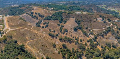 La Cruz / Avenida Del Oro, Temecula