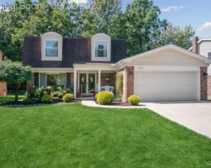 8981 MAYFLOWER, Plymouth Twp