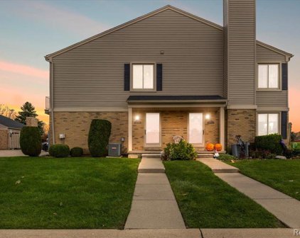 44400 VIRGINIA, Clinton Twp