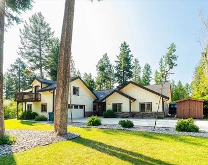 33581 Cherry Lane, Bigfork