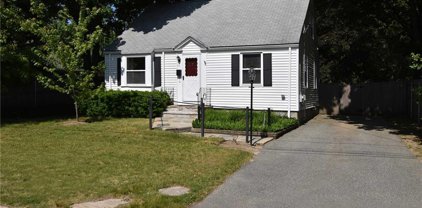72 Nichols  Road, North Kingstown