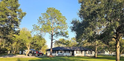 302 County Road 893A, Angleton