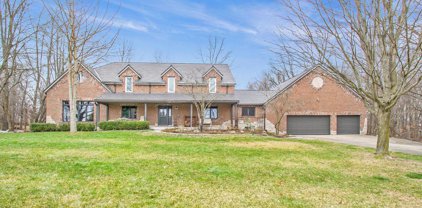 21400 Auten Road, South Bend