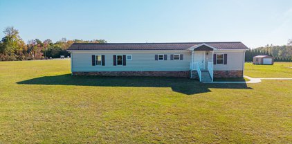 5465 Red House Road, Rustburg