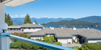 554 Eaglecrest Drive Unit 5, Gibsons